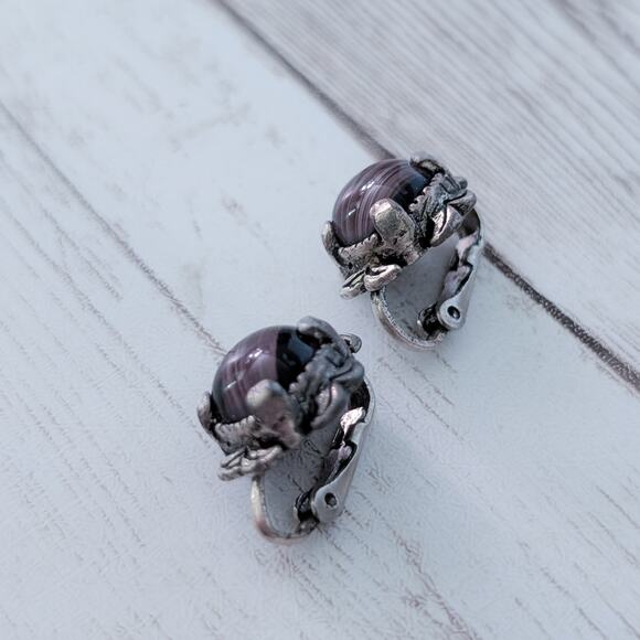 Vintage Clip On Earrings Dark Purple with Dark Silver Tone Ornate Setting - Picture 4 of 12